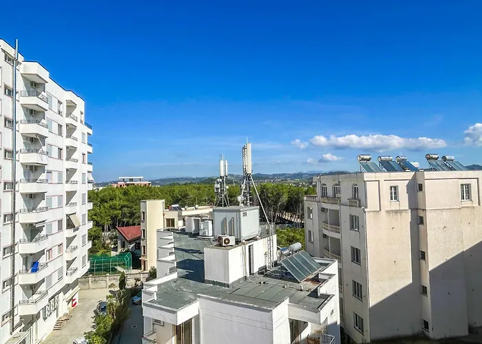 Crystal Shore D18 * Golem (Tirana)