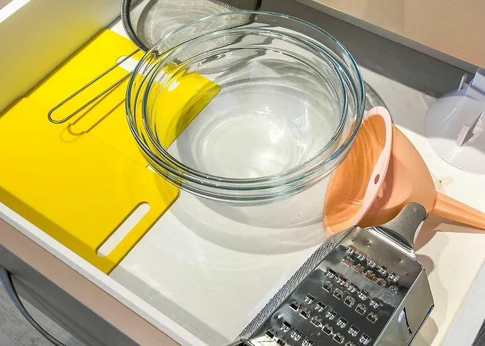 Apartment Crystal Shore D18 *