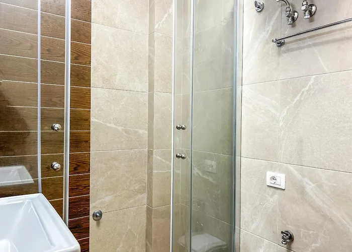 Apartment Crystal Shore D18 *